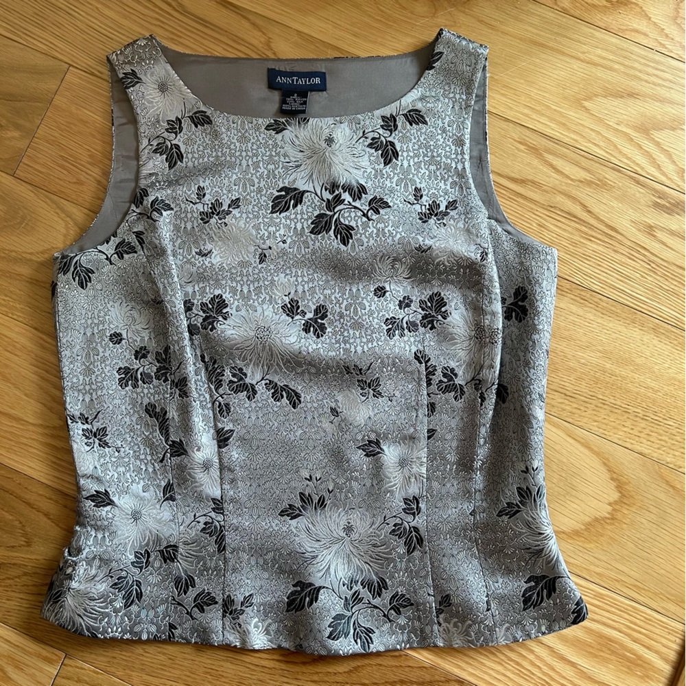 Ann Taylor Silver Floral Sleeveless Blouse